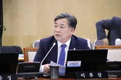 thumbimg